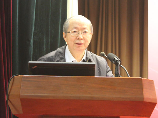 中国经济体制改革基金会彭森出席第二届中国产业改革发展年会并演讲                                                            